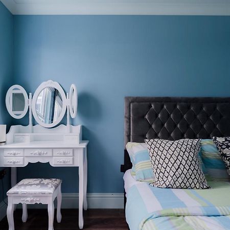 Central Stylish 2-Bed Apartment In ロンドン エクステリア 写真