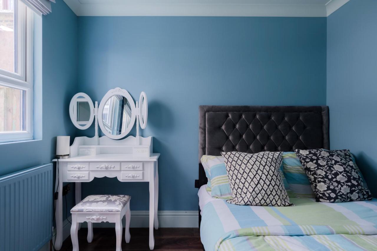 Central Stylish 2-Bed Apartment In ロンドン エクステリア 写真