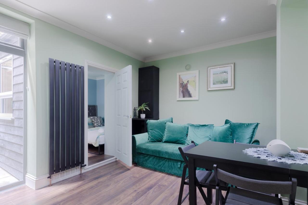 Central Stylish 2-Bed Apartment In ロンドン エクステリア 写真